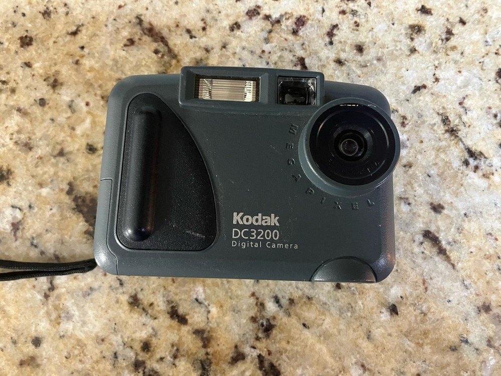 Vintage Kodak DC3200 Camera!!!