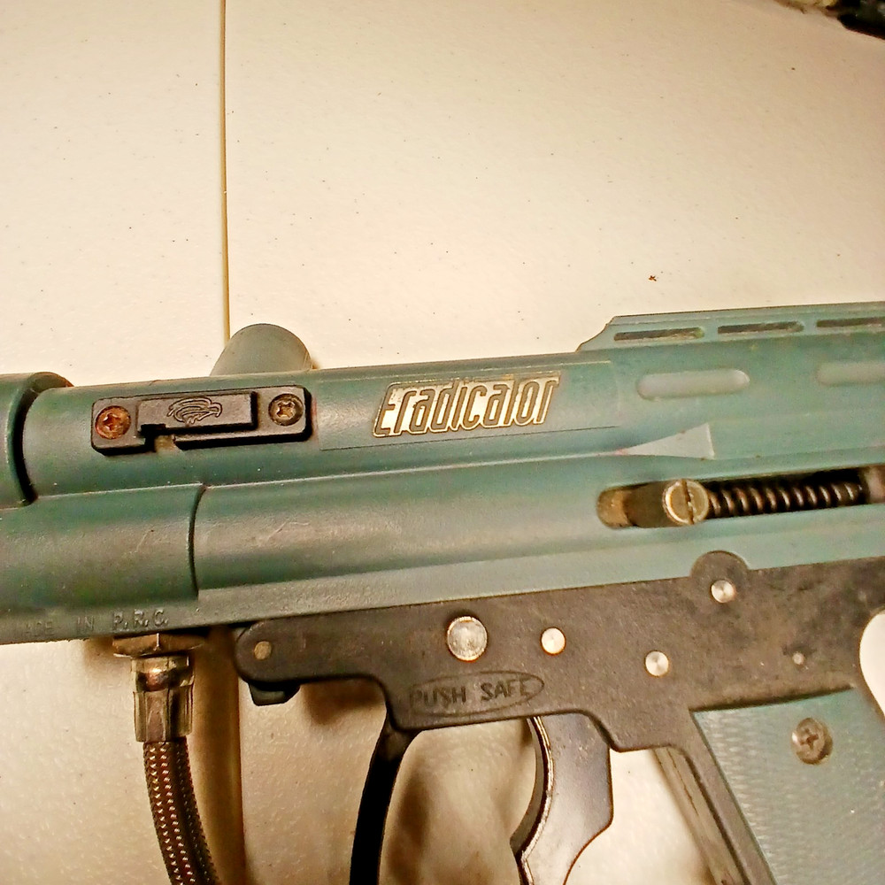 Brass Eagle Eradicator Paintball Gun UNTESTED