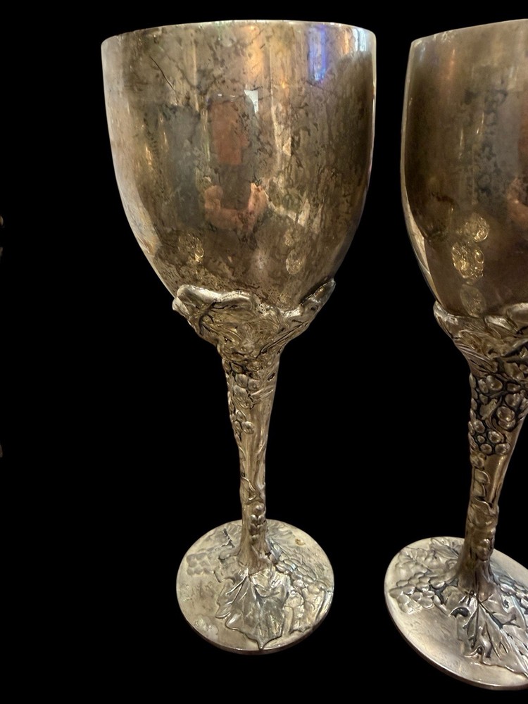 Godinger Silver Plate 4 Goblets & 2 Candlesticks Ornate Grape 9”