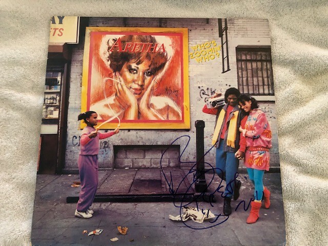 ARETHA FRANKLIN SIGNED ALBUM COA JSA