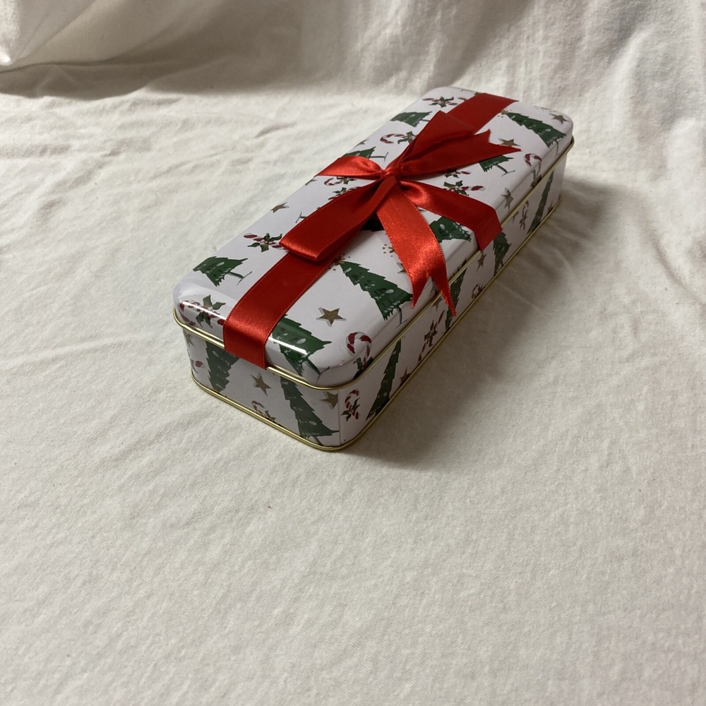 Christmas Tin with Ribbon Holiday