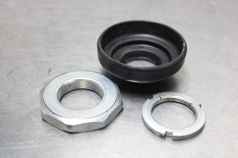 15 Yamaha Zuma 50 Triple Tree Steering Nut