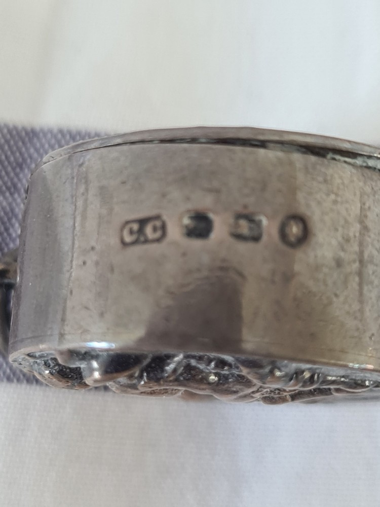 Victorian sterling silver cherub Pendant Snuff Box