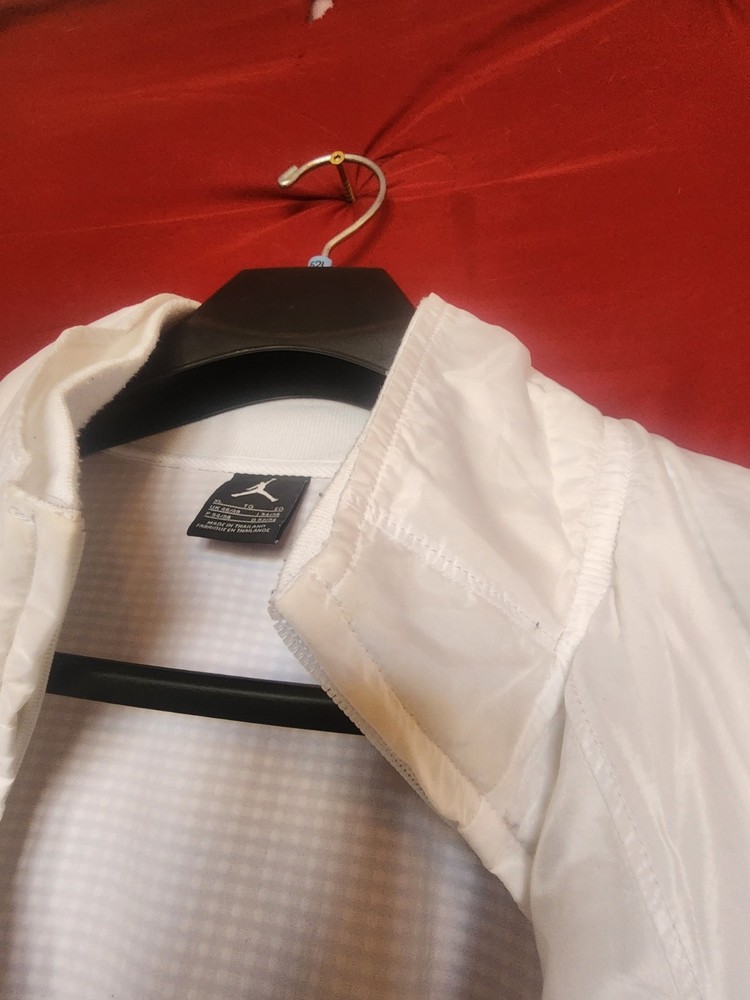 Nike Air Wind Breaker White Double Layer Dry Fit
