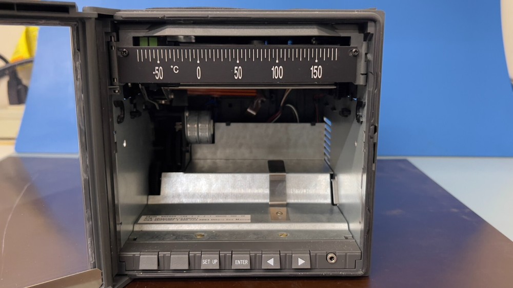 Honeywell DPR100 Chart Recorder