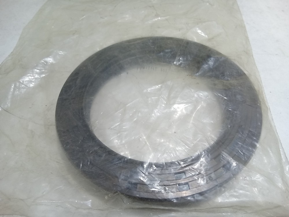 YALE 920803300 OIL SEAL (E12B3)