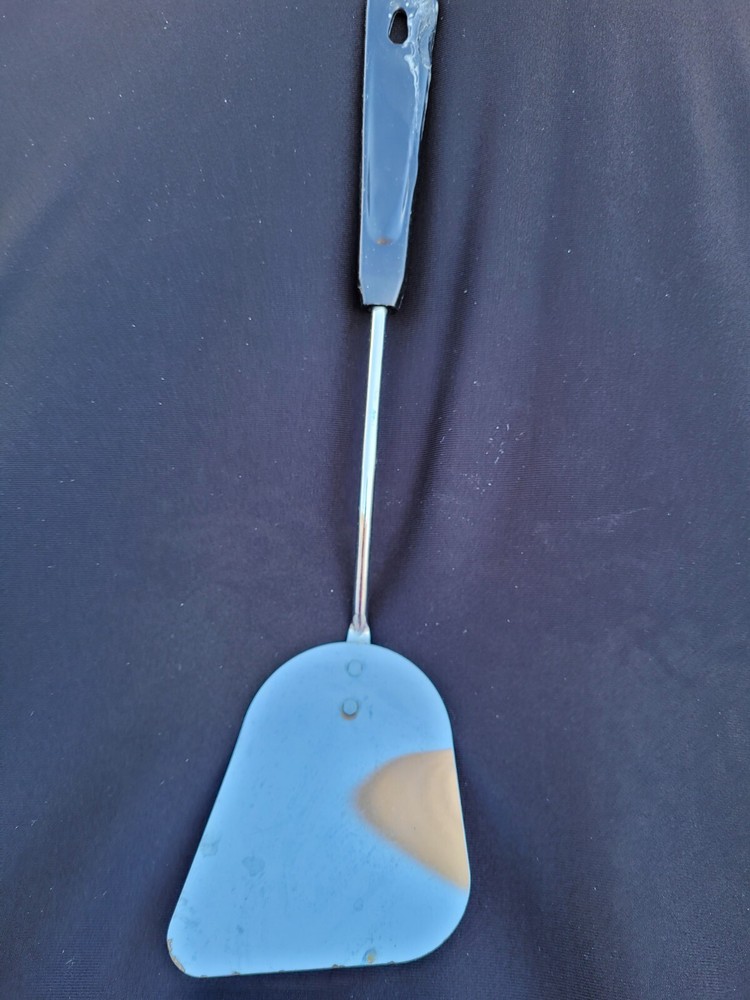 Vintage Ames Flipper utensil