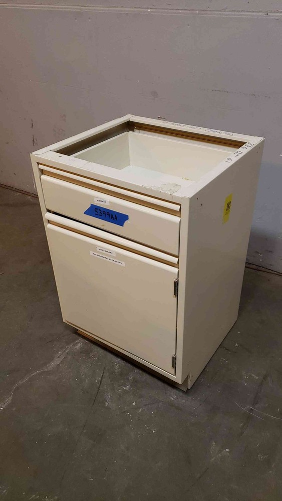 30" Cabinet(5399aa)