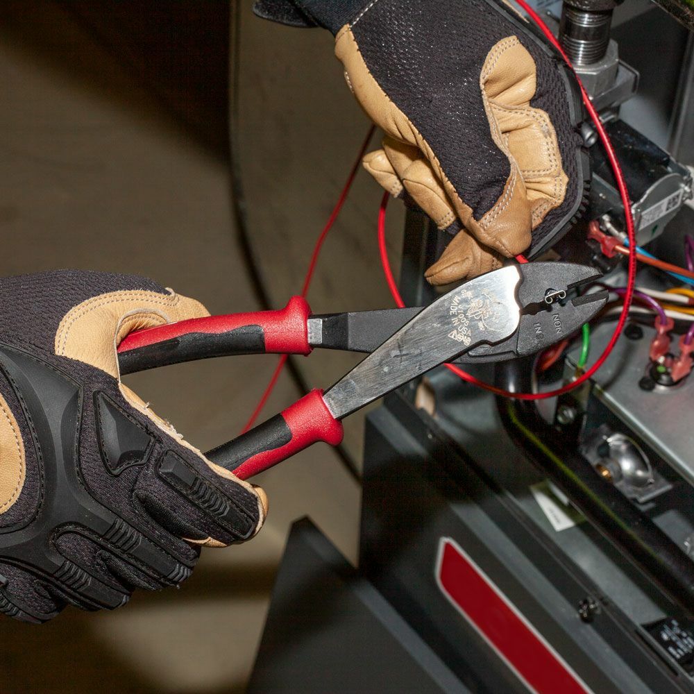 Klein Tools J1005 Journeyman™ Crimping and Cutting Tool