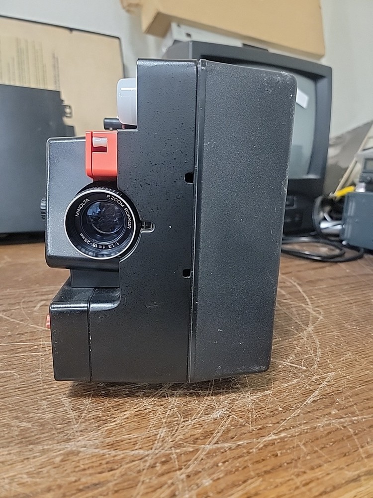 Minolta Sound 6000 Projector - Untested But Powers On