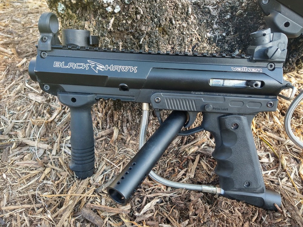 2 Valken Blackhawk Markers