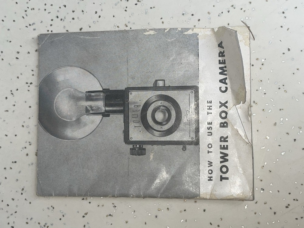 Vintage Tower Film Camera + Extra Flash & Manual UNTESTED