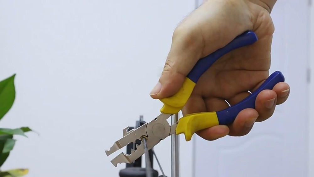 Bow String Nock Point Pliers Kit - D Loop Tool with Strings & Archery Nocks