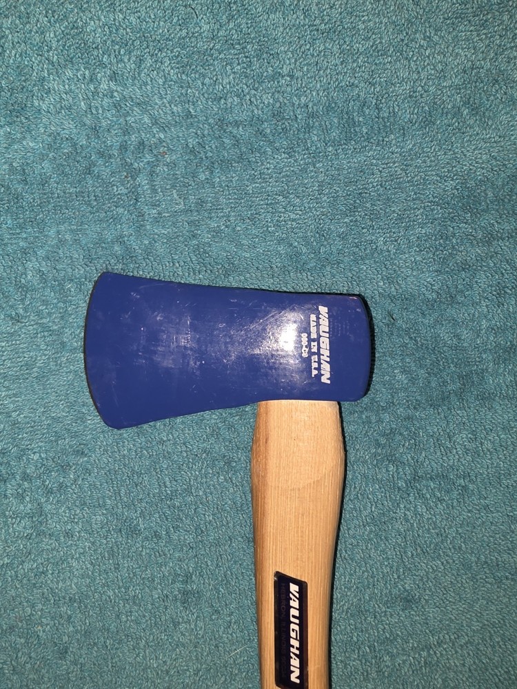 Vaughan 1/2 Pound Hatchet