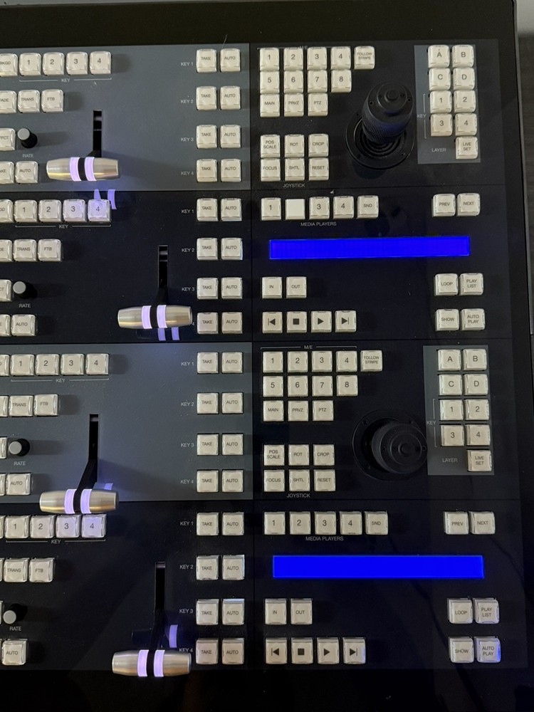 NewTek 4Stripe VMC1 4S, 4 Stripe Control Panel - A433