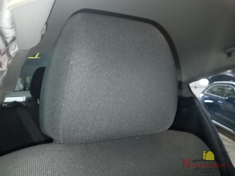 2012 Chevy Cruze Passenger Front Headrest Only Black Cloth
