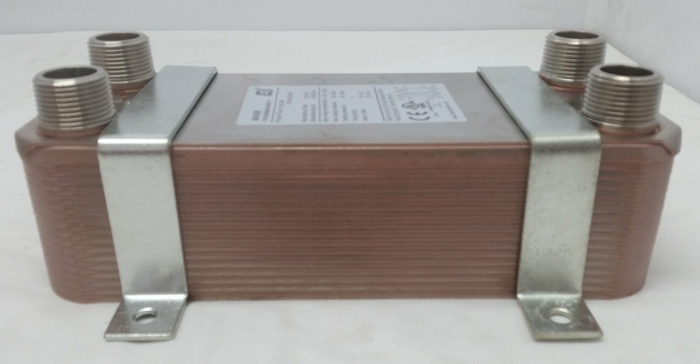 30 Plate Water to Water Brazed Plate Heat Exchanger 1" MPT Ports w/ Brackets
