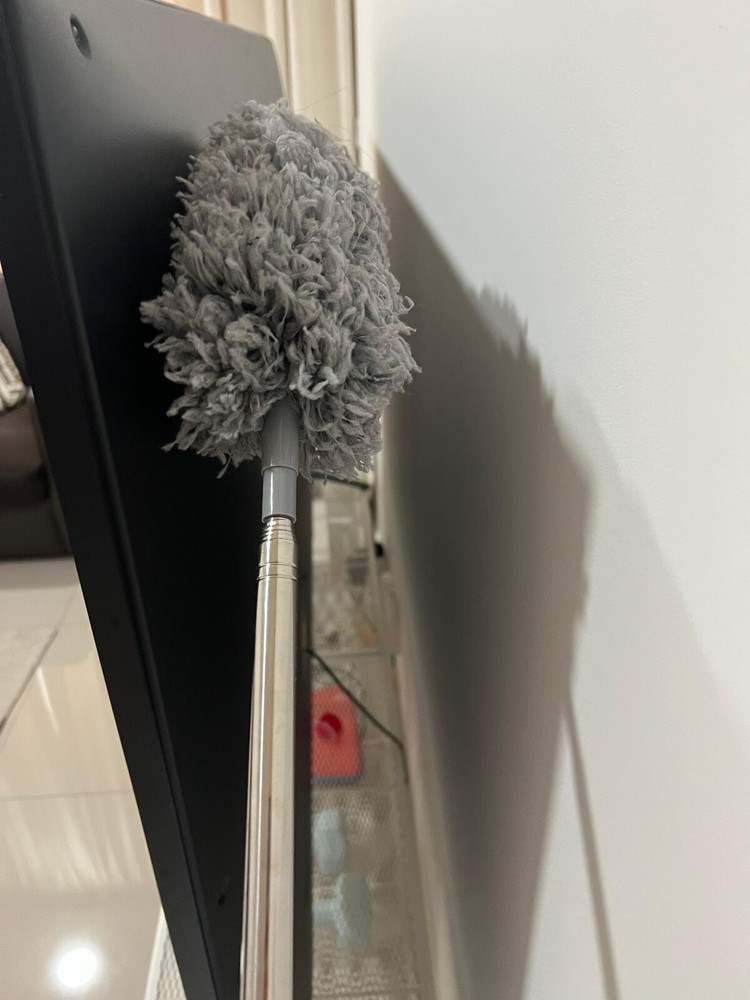 Long Microfiber Duster with Bendable Head and Washable