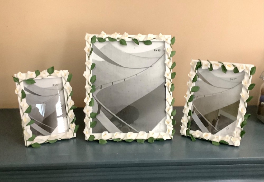 5” x 7” cream white real touch calla lily picture frame