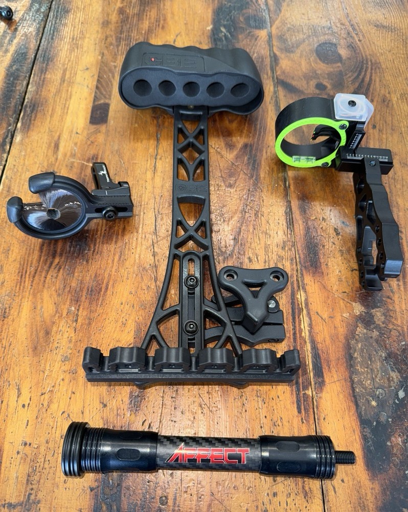 Bow Accessory Kit, Sight, Rest, Quiver And Stabilizer