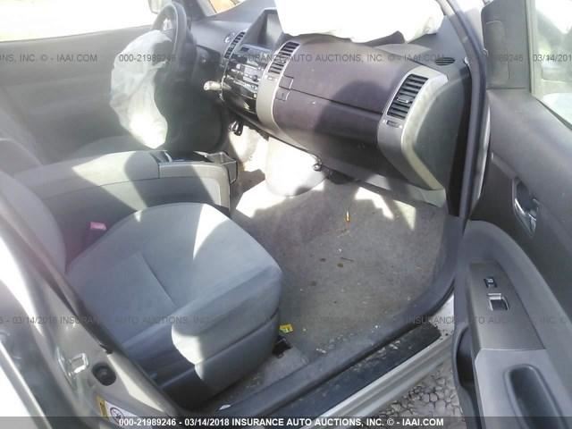 PRIUS 2005 Fuse Box, Cabin 304713-1
