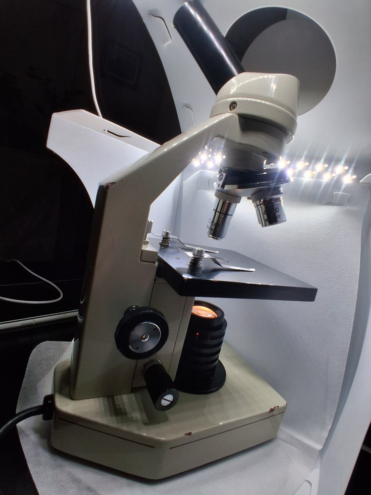 Southern Precision Instrument Model No. 1868 Microscope