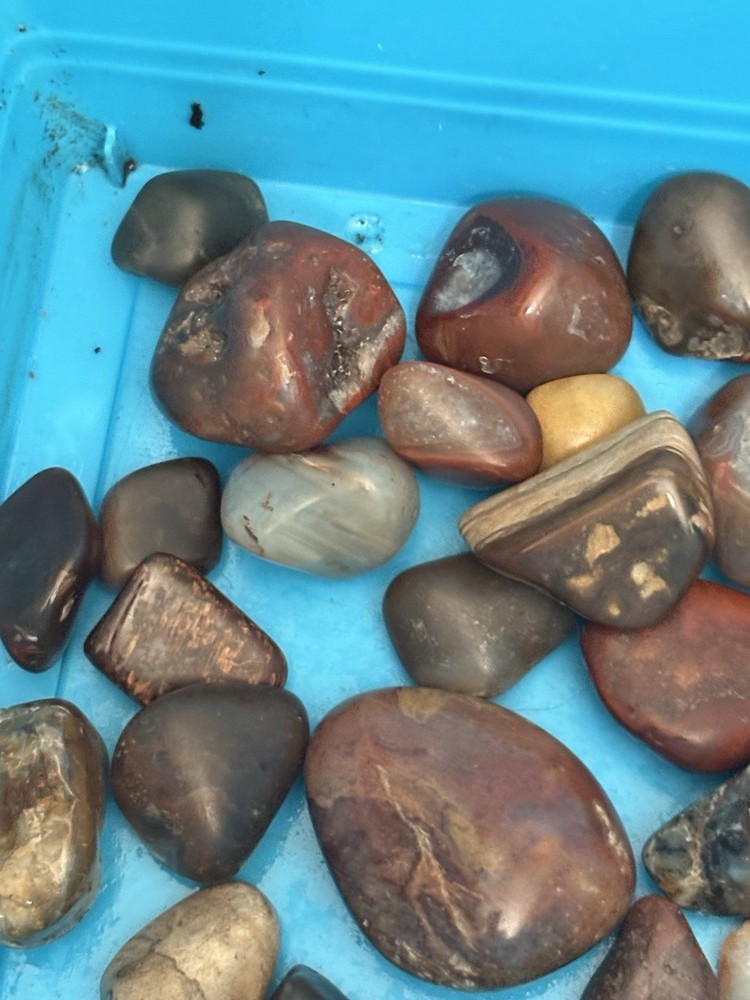 1lb Bags Mixed Rocks (Read Description) For Tumbling
