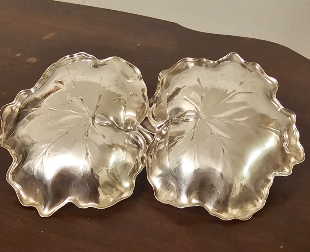 Vintage Reed & Barton Sterling Silver "Double Leaf" Candy/Nut Dish