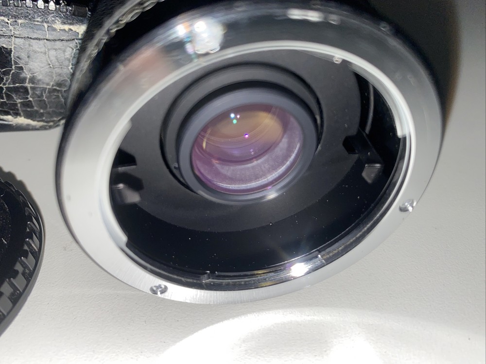 Kiron MC7 2X Teleconverter with Caps