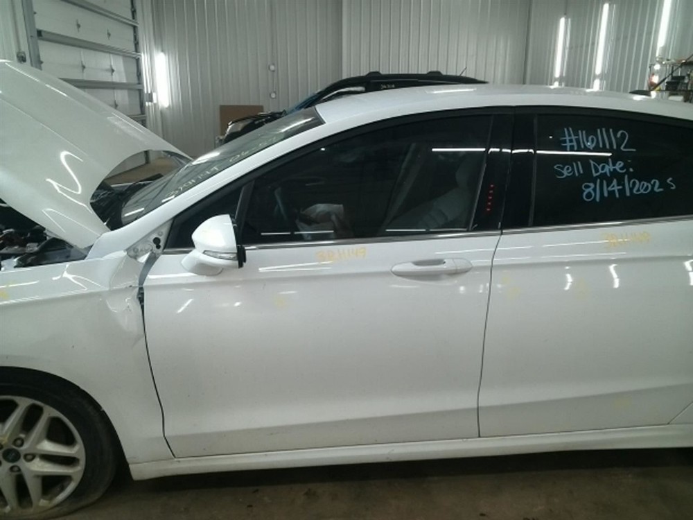 FUSION 2014 High Mounted Stop Light 104929724