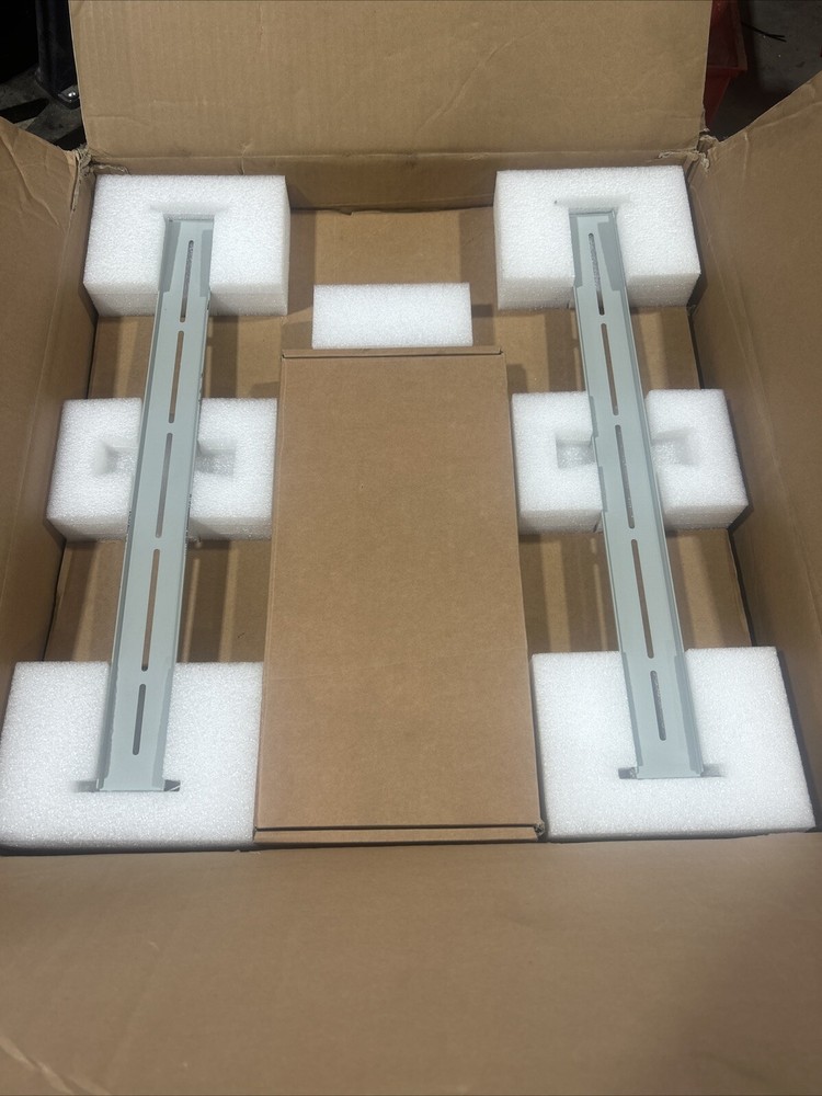 Check Point Model: P-20 Security Appliance NEW