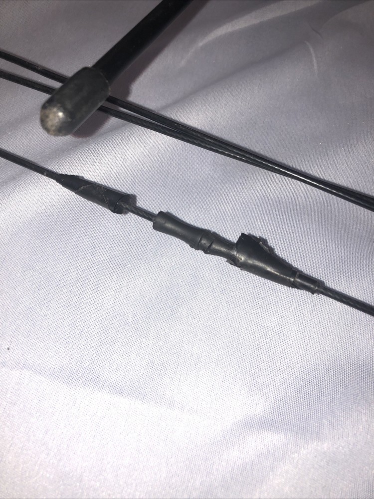 Pre-owned Barnett Archery Tomcat Youth Compound Bow