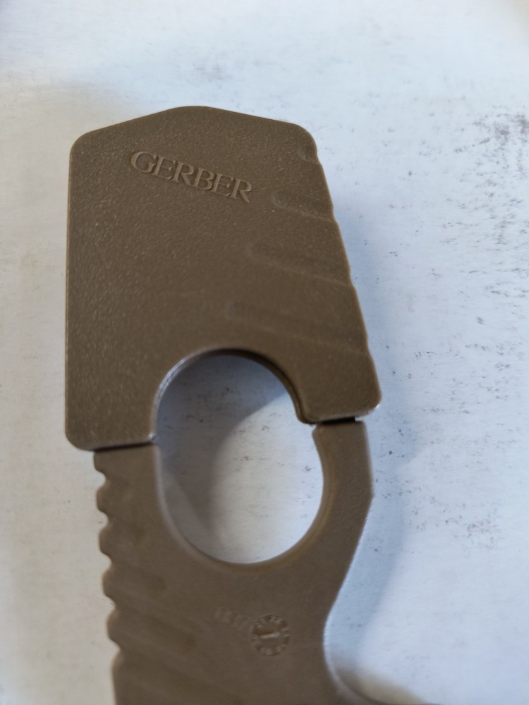 Gerber Strap Safety Cutter