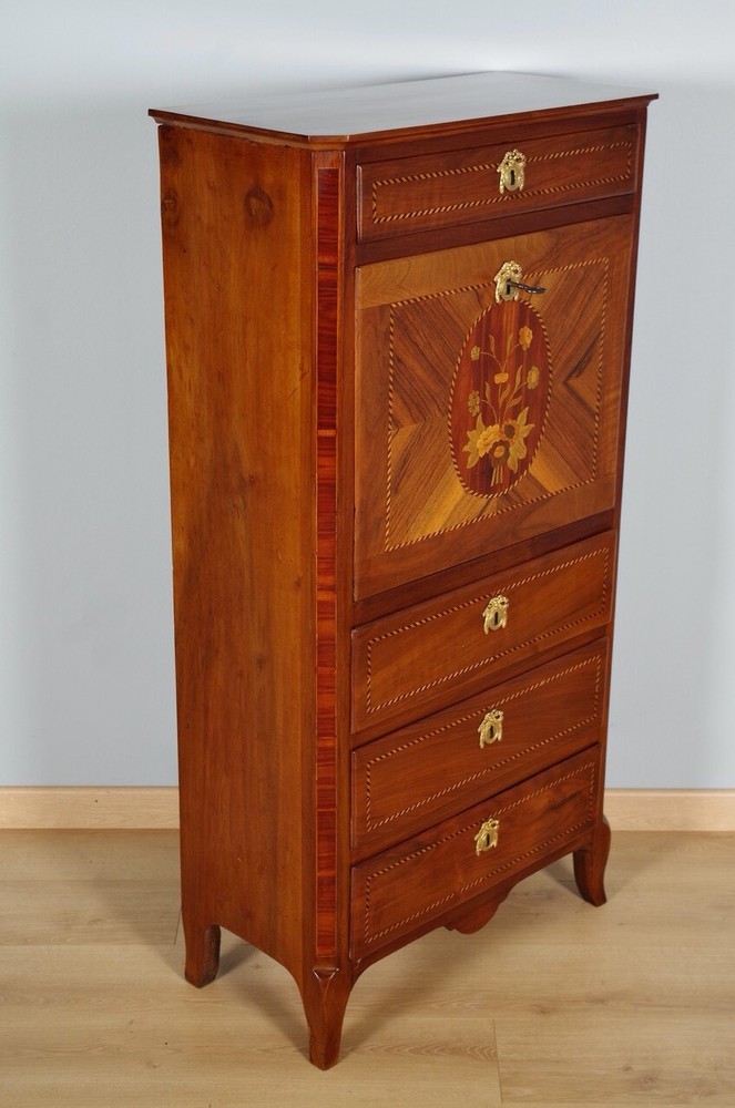 Secretary era Transition marquetry