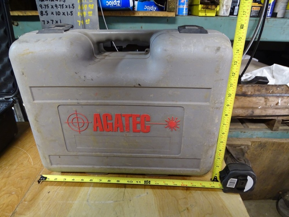 Agatec Electronic Level w/ Case & Charging Cord , GAT220