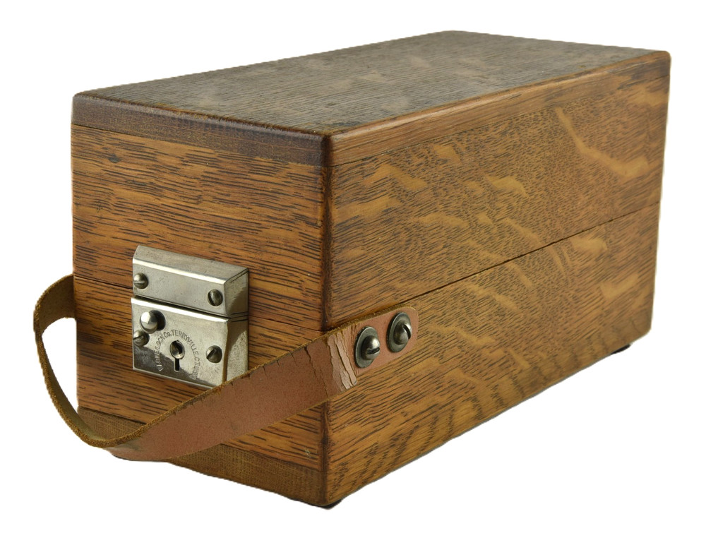 Leeds and Northrup Portable Galvanometer/Spectrum Analyzer Test Instrument