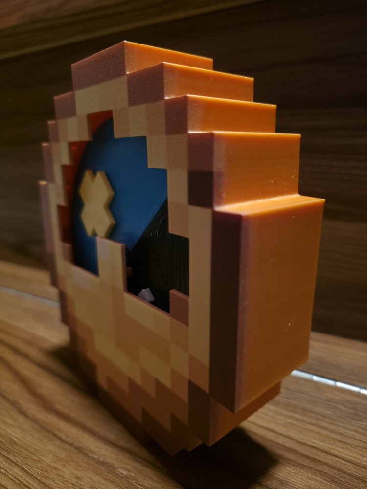 Working Minecraft Clock Unused With Battery And Wall Mountable
