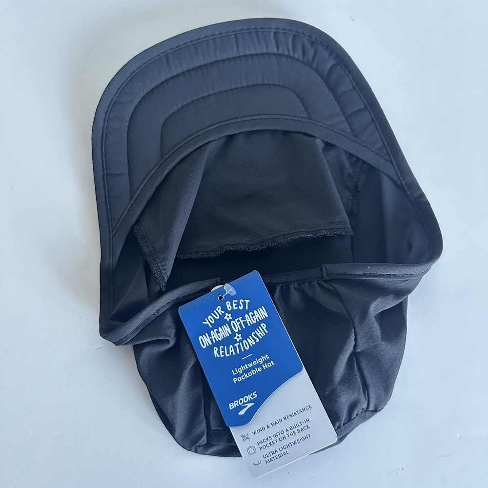 Brooks Lightweight Packable Hat Black OSFA Wind & Rain Resistance Running