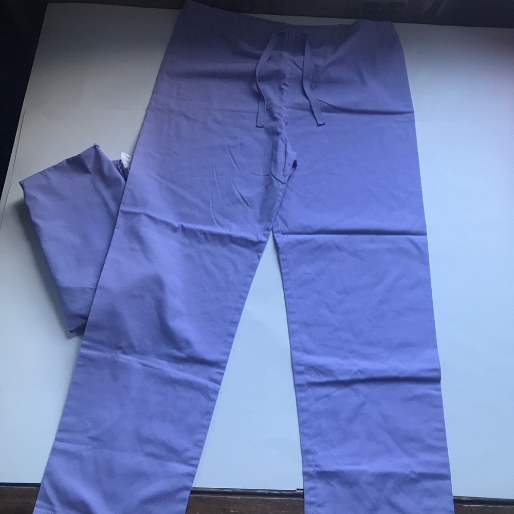 Crest medium purple VGC one pocket drawstring scrub set