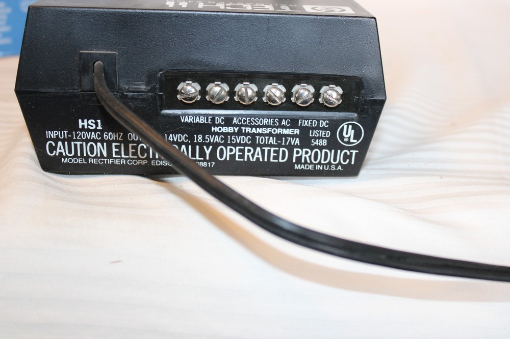 HO Scale MRC Tech II Railmaster 2400 Hobby Transformer Power Pack