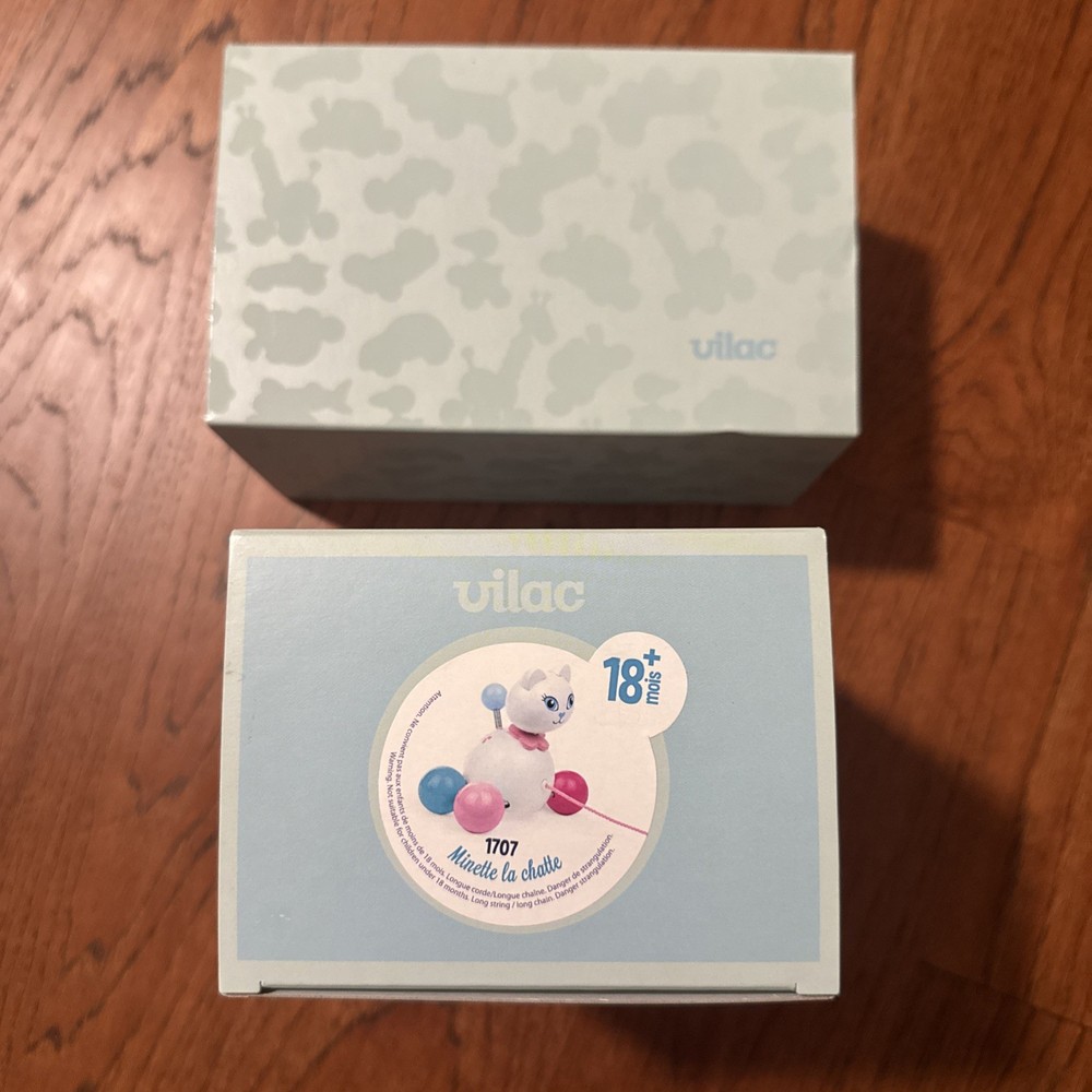 VILAC Wooden Pull Toy, Minette La Chatte