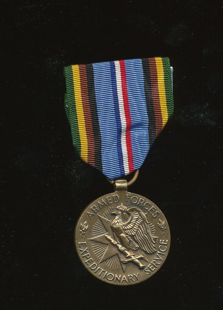 E2 - WORLD WAR II ARMED FORCES EXPEDITIONARY FORCES MEDAL