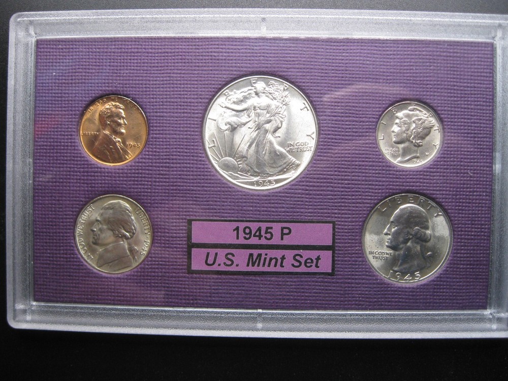 1945 P US Mint Set Brilliant Uncirculated!