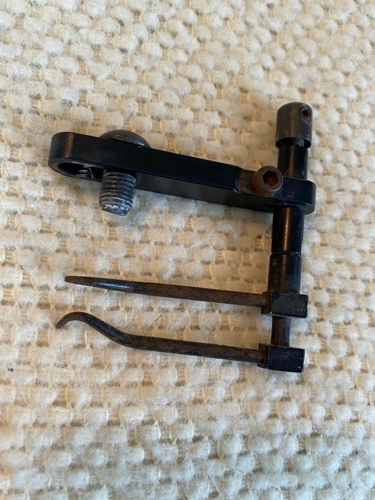 Vintage Dual Prong Flipper Rest