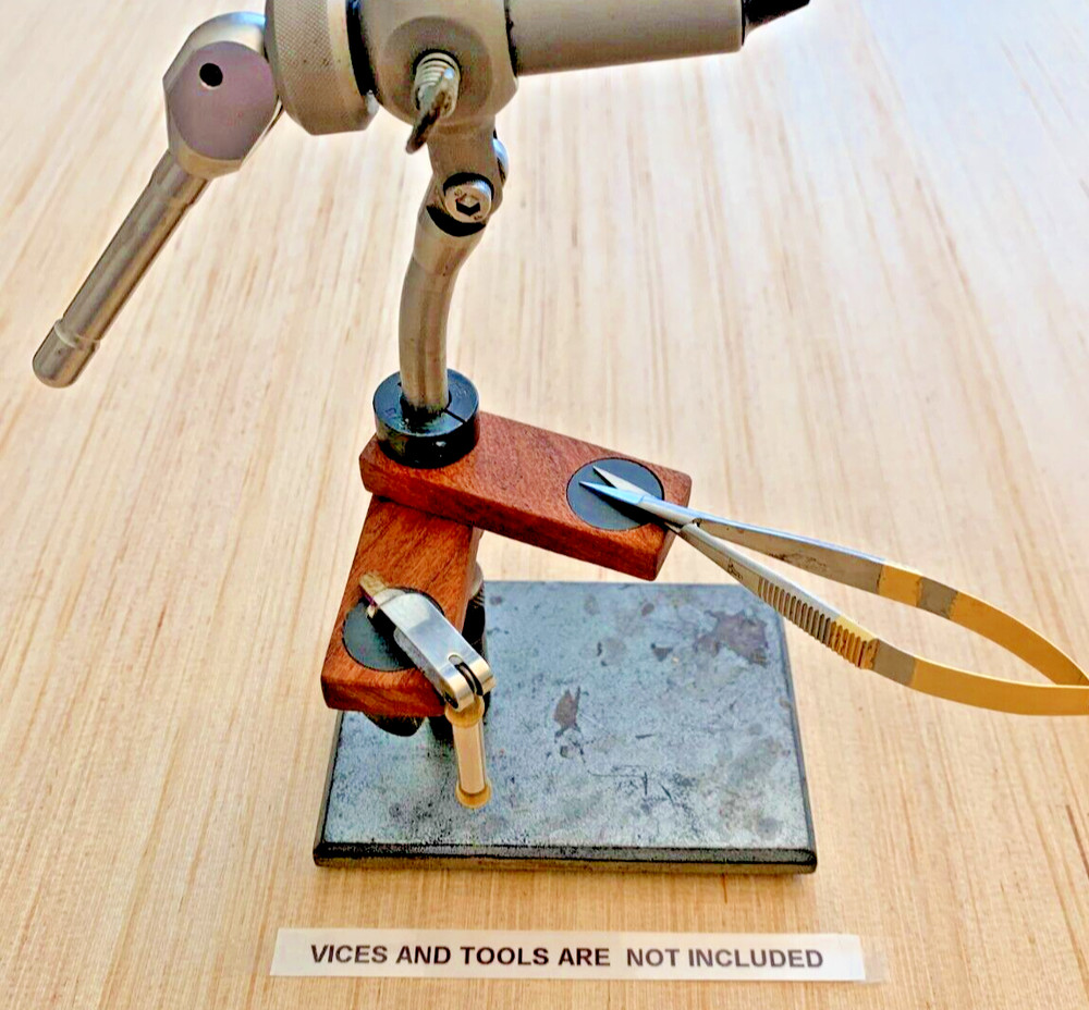 WADE'S FLY-TYING QUICK DRAW TOOL HOLDER KIT