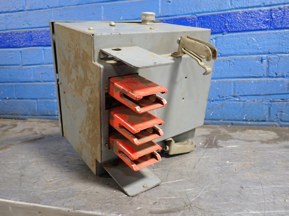 BUS PLUG 01251120330