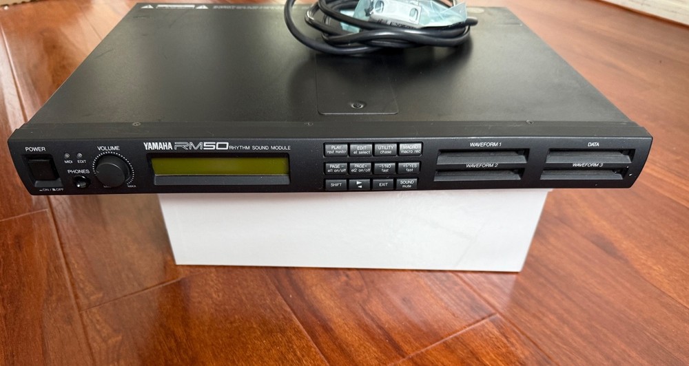 Yamaha RM50 Drum Rhythm Sound Module - Tone Generation System TESTED WORKING