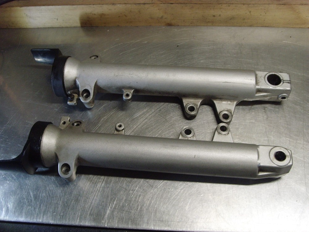 SUZUKI 2005-2006 GSF 650S BANDIT LOWER FORK TUBES