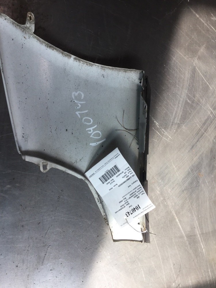 MITSUBISHI FE84D Cowl Tag #1040743