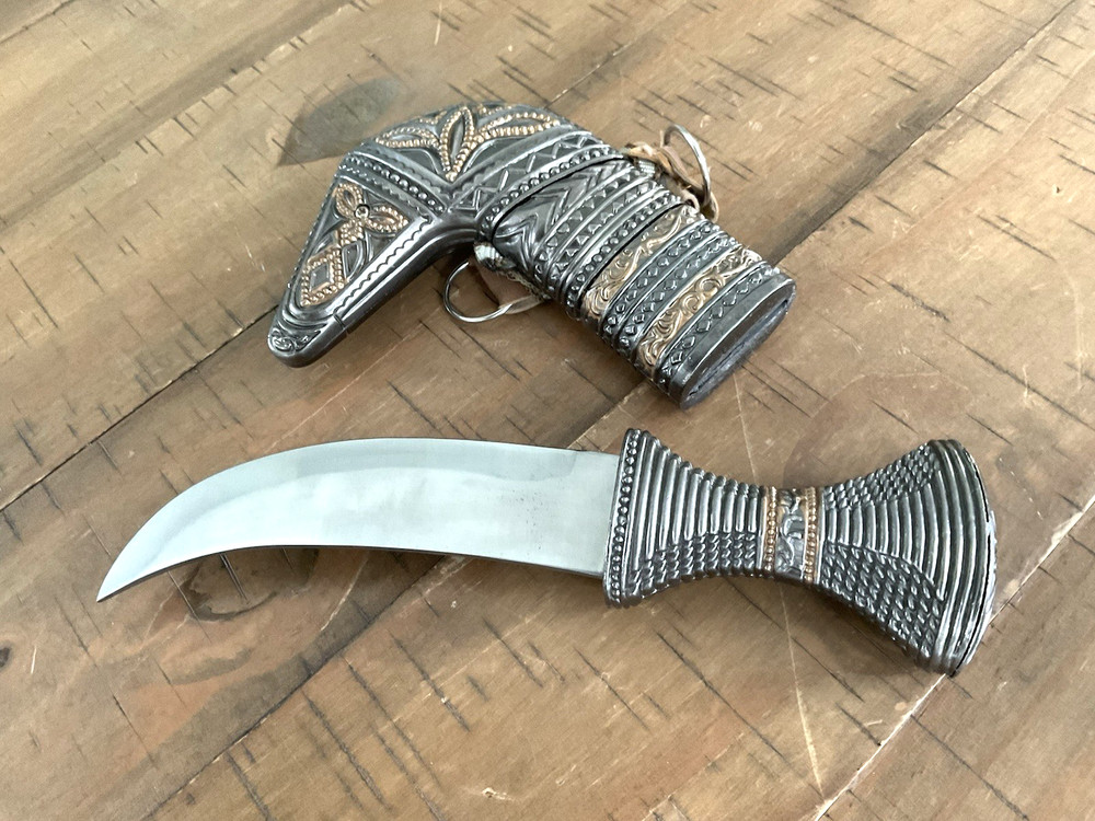 Omani Khanjar Replica Dagger - Middle Eastern Knife Silver and Gold Tone
